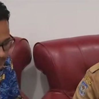 Orangtua Murid Minta Rp100 Juta ke Guru di Sorong Usai Video Anaknya Dandan di Kelas Viral