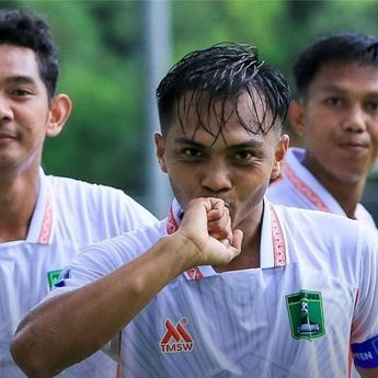 Duel Babak II Persekabpas Pasuruan vs PSM Madiun di PNM Liga Nusantara Ditunda Akibat Hujan Deras