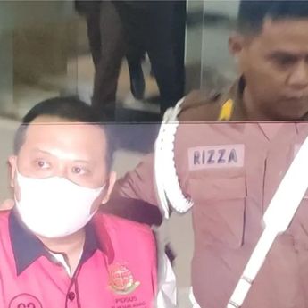 Kejagung Tetapkan 9 Tersangka Baru Kasus Korupsi Impor Gula