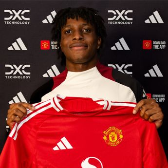 Manchester United Resmi Datangkan Patrick Dorgu dari Lecce