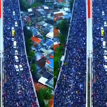 Jembatan Pasupati Dipadati Ribuan Bobotoh Usai Persib Bandung Juara Liga 1
