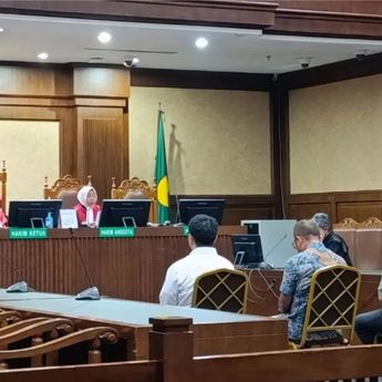 3 Terdakwa Korupsi APD Covid-19 Dihukum 3 Sampai 11,5 Tahun Penjara
