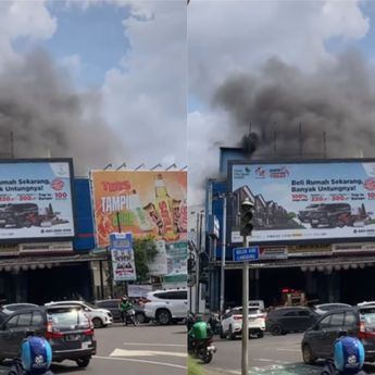 Kebakaran Hebat Terjang Toko Ban Mobil di Bekasi
