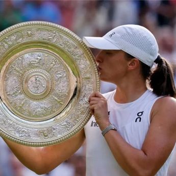 Jannik Sinner dan Iga Swiatek Raih Gelar Perdana, Ini Daftar Juara Wimbledon 2025