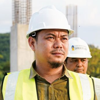 Profil Abdul Aziz, Bupati Kolaka Timur yang Diduga Kena OTT KPK