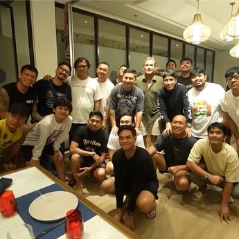 Tiba-tiba Alex Pastoor Main Games Bareng The Prediksi dan Bedain di Lombok