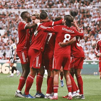 Hasil Premier League: Liverpool Tekuk 10 Pemain Newcastle United 3-2