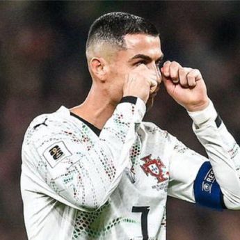 Cristiano Ronaldo Diganjar Kartu Merah Perdana di Timnas Portugal
