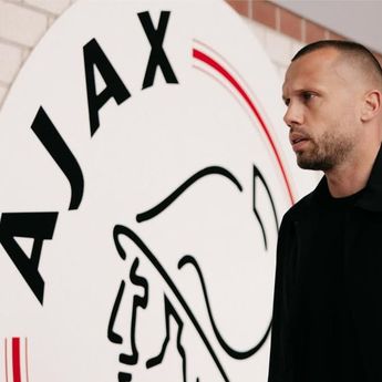 Legenda Ajax John Heitinga Tolak Tawaran Jadi Pelatih Timnas Indonesia
