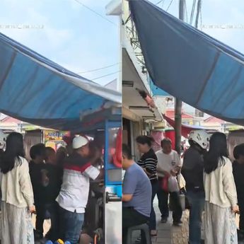 Viral Penjual Mie Babi di Bandung Pakai Peci dan Kerudung