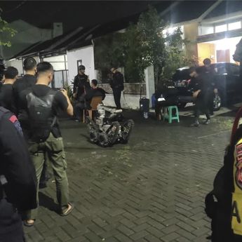 Diduga Terpapar Neo-Nazi, Pelajar di Garut Ditangkap Densus 88