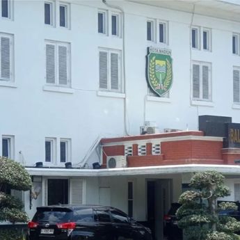 KPK Geledah Sejumlah Ruang Kerja di Balai Kota Madiun