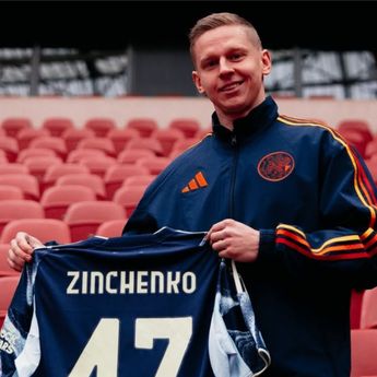 Oleksandr Zinchenko Gabung Ajax Amsterdam Usai Jarang Main di Arsenal