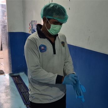 Usai Kena PHK, Suranto Temukan Penghidupan Baru di Dapur MBG