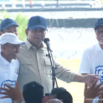 Zulhas Beri Informasi Salah, Prabowo: Perlu Dirushuffle Enggak?