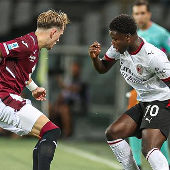 AC Milan Raih Tiga Poin Perdana Usai Tekuk Torino 2-1
