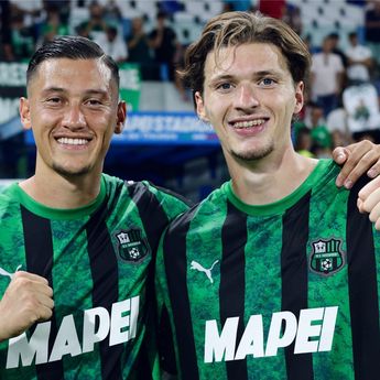 Jay Idzes Main Full, Sassuolo Taklukan Torino 2-1