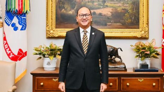 Profil Rosan Roeslani, Menteri Investasi Gantikan Bahlil Lahadalia