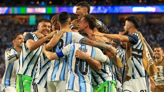 Argentina Susul Inggris ke Semifinal Usai Menang Dramatis 3-1 Atas Swiss