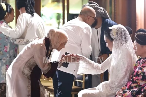 Momen Maia dan Mulan di Nikahan Al Ghazali-Alyssa