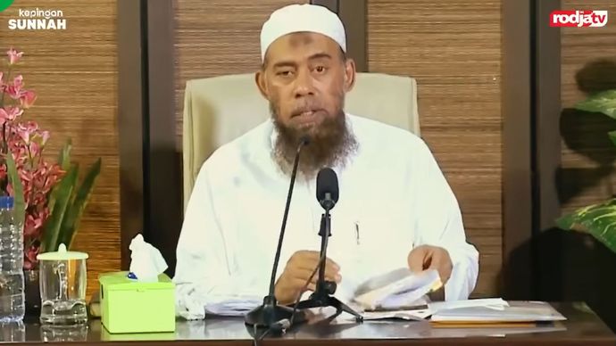 Ustaz Yazid bin Abdul Qadir Jawas  <b>(Youtube)</b>