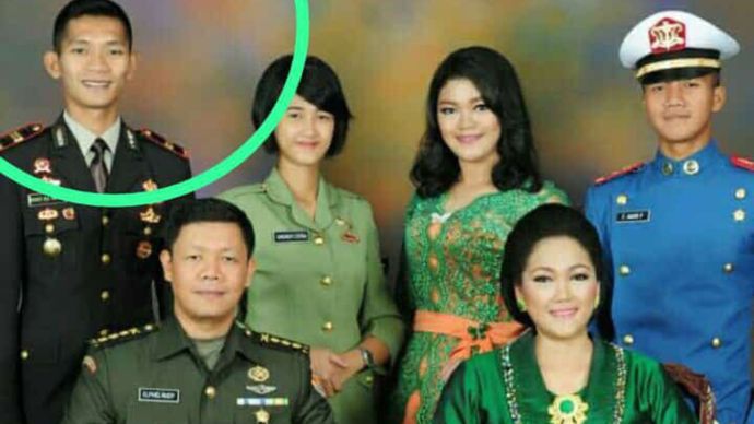 Viral Foto AKP Ulil Ryanto Anshari Bareng Jenderal Bintang 1 TNI