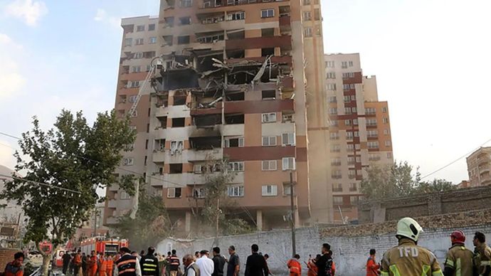 Serangan Israel ke Iran