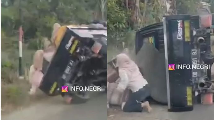Viral! Mobil Pick Up Angkut Emak-Emak Tersungkur, Diduga Sopir Ugal-ugalan
