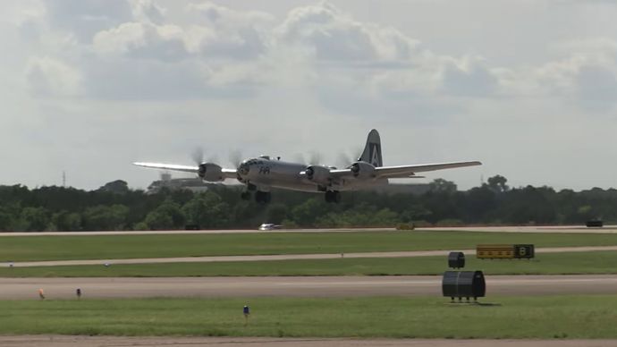 Pesawat Boeing 29 Superfortress (B-29)