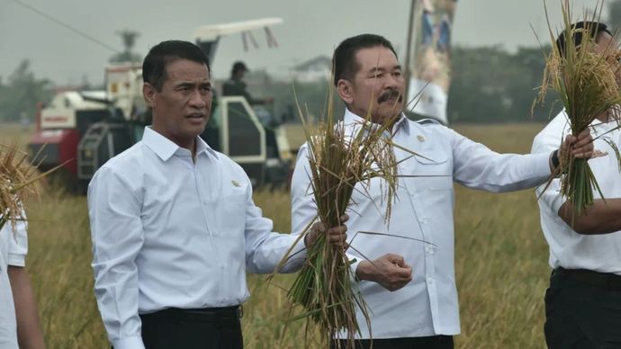 Jaksa Agung dan Mentan Gelar Panen Raya, Sukseskan Program Jaksa Mandiri Pangan