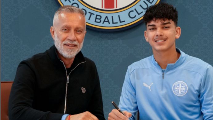 Mathew Baker Teken Kontrak Profesional Pertama dengan Melbourne City