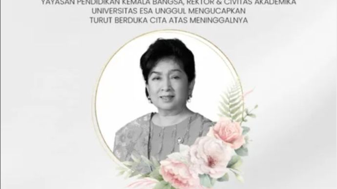 Prof. Dr. Dra. Hj. Dahniar Kemala