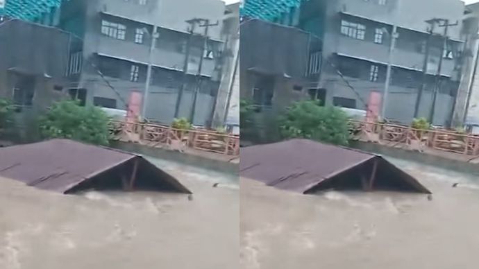 Banjir Besar Lumpuhkan Kota Medan, Sejumlah Rumah Terbawa Arus