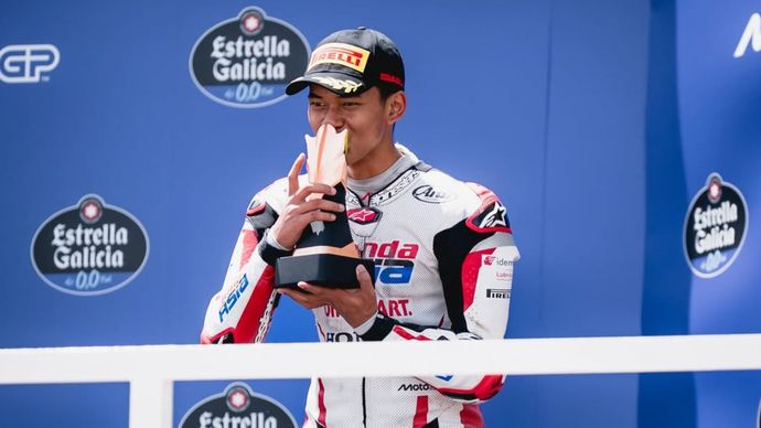 Veda Ega Pratama Raih Podium ketiga di Moto3 Brasil