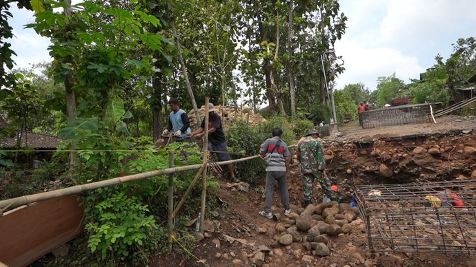 Menanti 20 Tahun, Warga Desa Nglembu Boyolali Segera Punya Jembatan Gantung Permanen