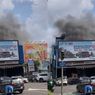 Kebakaran Hebat Terjang Toko Ban Mobil di Bekasi