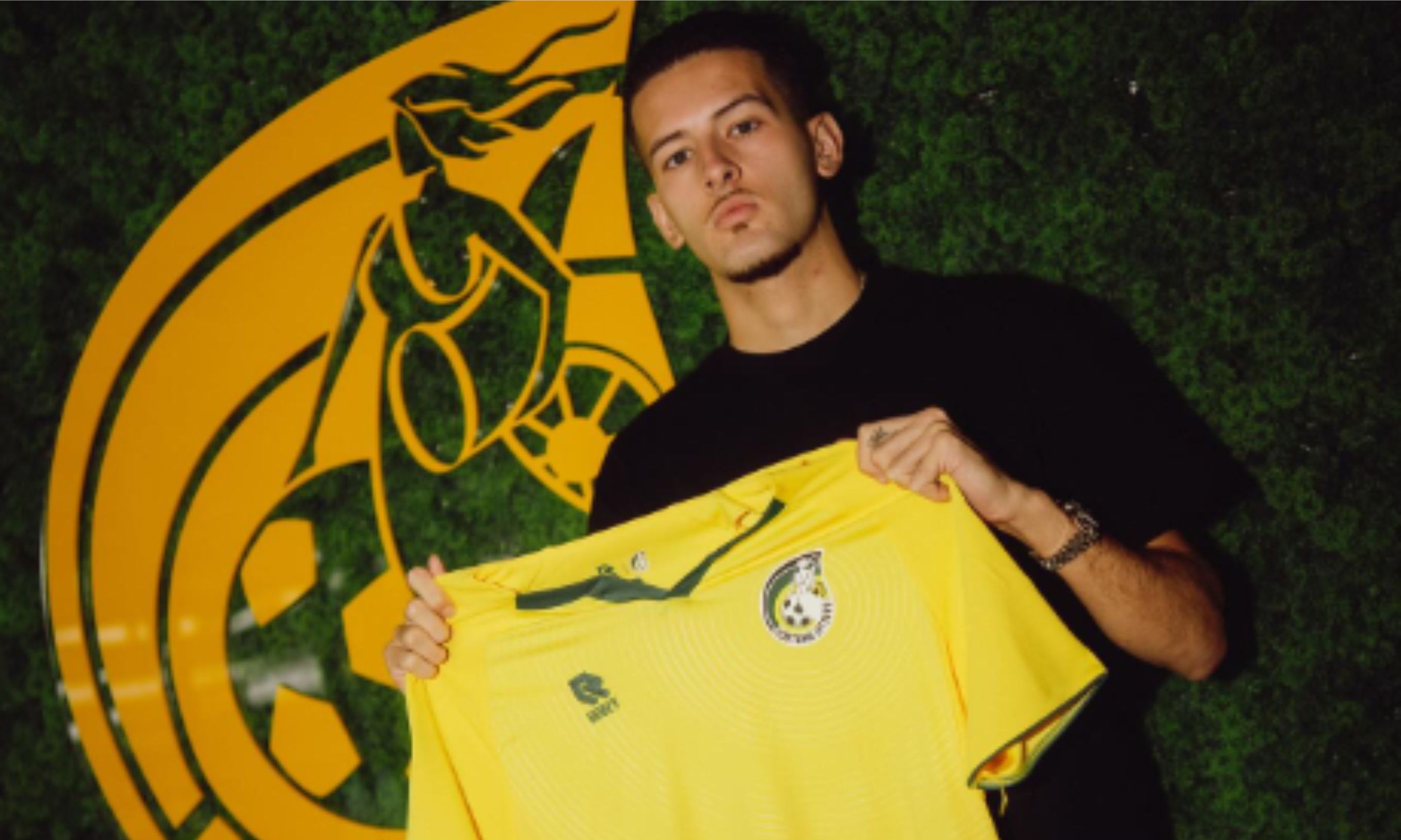 Justin Hubner Resmi Gabung Fortuna Sittard <b>(IG: Fortuna Sittard)</b>