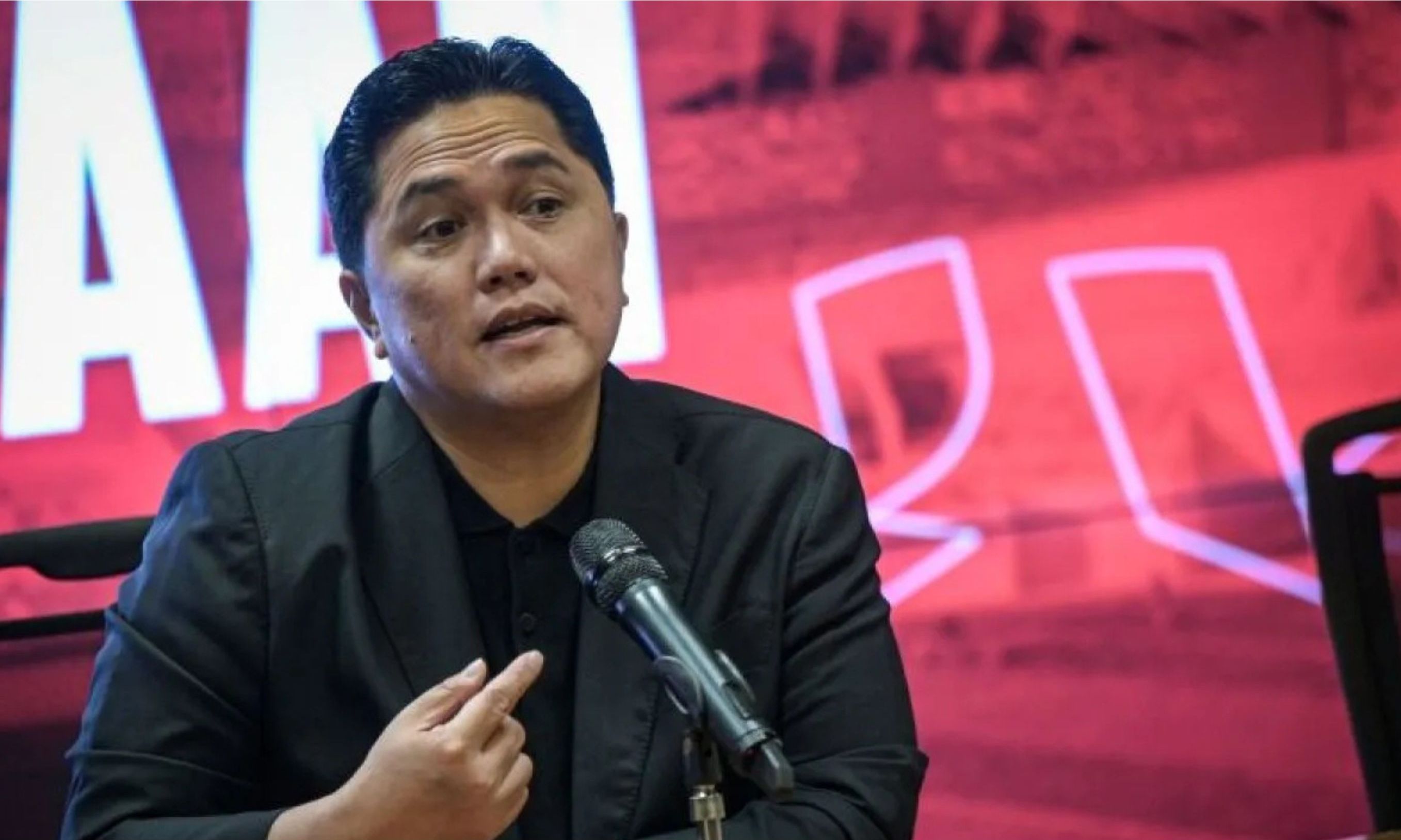 Ketua Umum PSSI, Erick Thohir <b>(ANTARA FOTO/FAUZAN)</b>