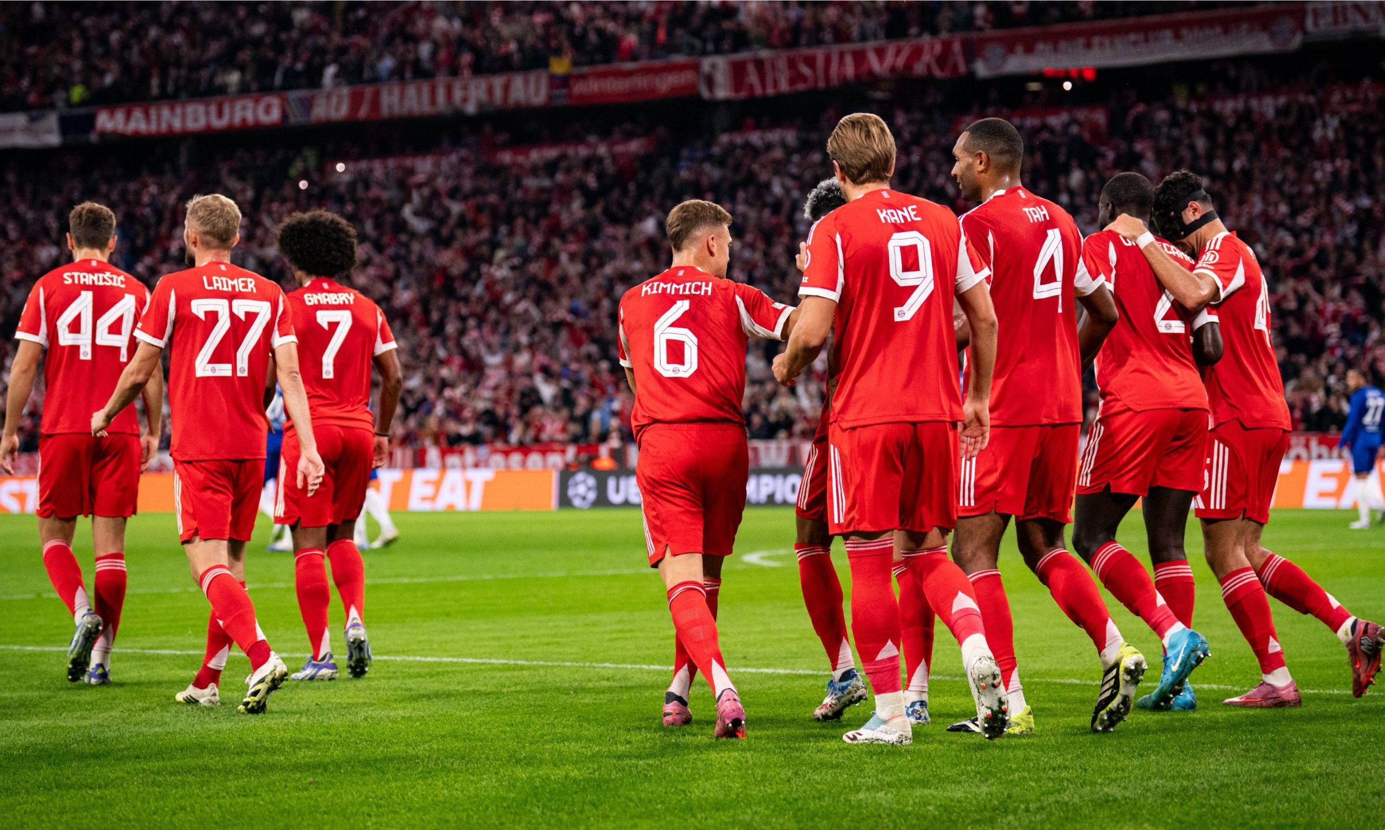 Bayern Munich <b>(X: Bayern Munich)</b>