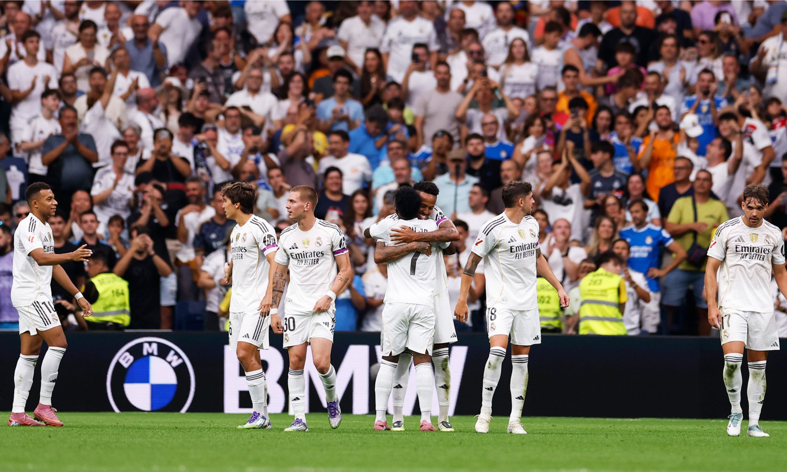 Real Madrid <b>(X: Real Madrid)</b>