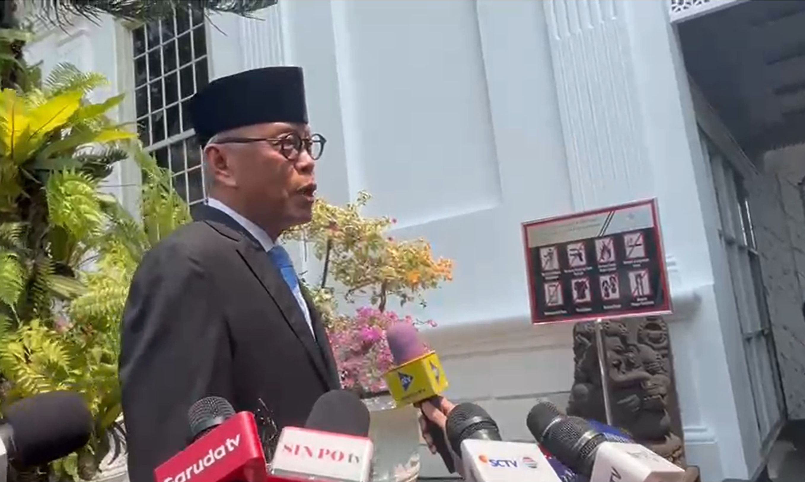 Andy Rachmianto Calon Dubes Belgia <b>(Deddy Setiawan / NTV News)</b>