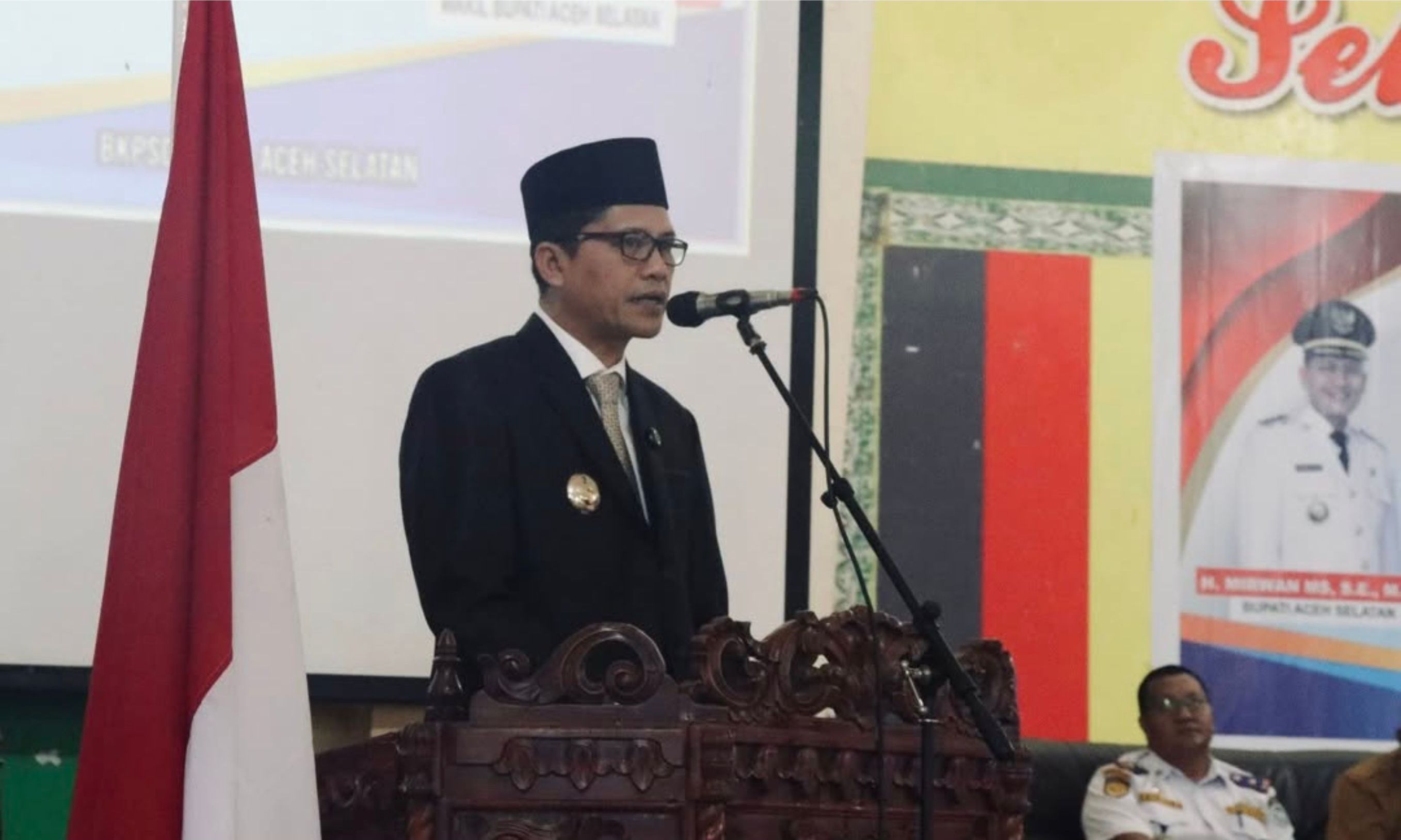 Bupati Aceh Selatan, Mirwan MS <b>(IG: Mirwan MS)</b>