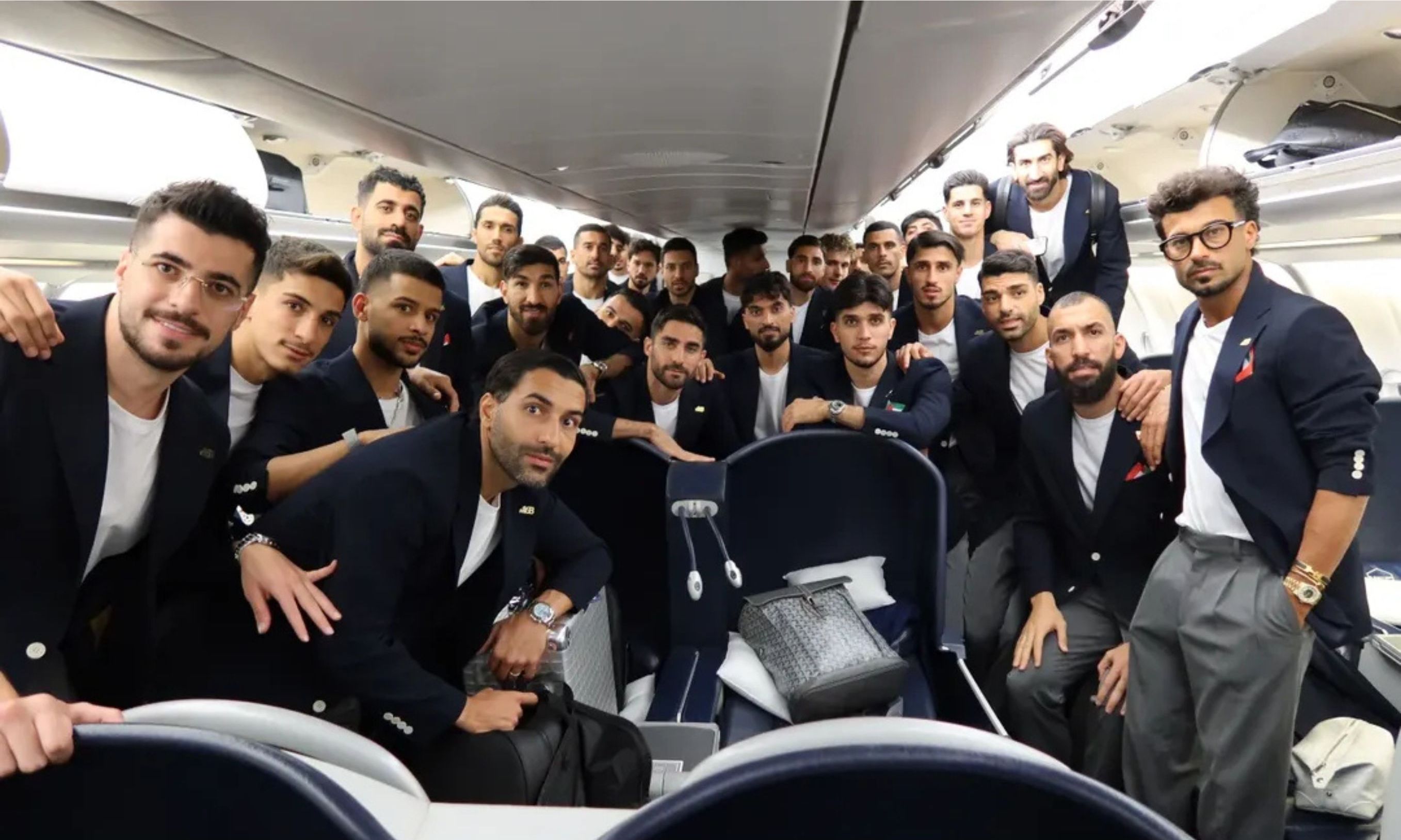 Timnas Iran <b>(IG: teammellifootball)</b>