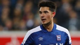 Elkan Baggott Resmi Masuk Skuad Utama Ipswich Town Musim 2025/2026