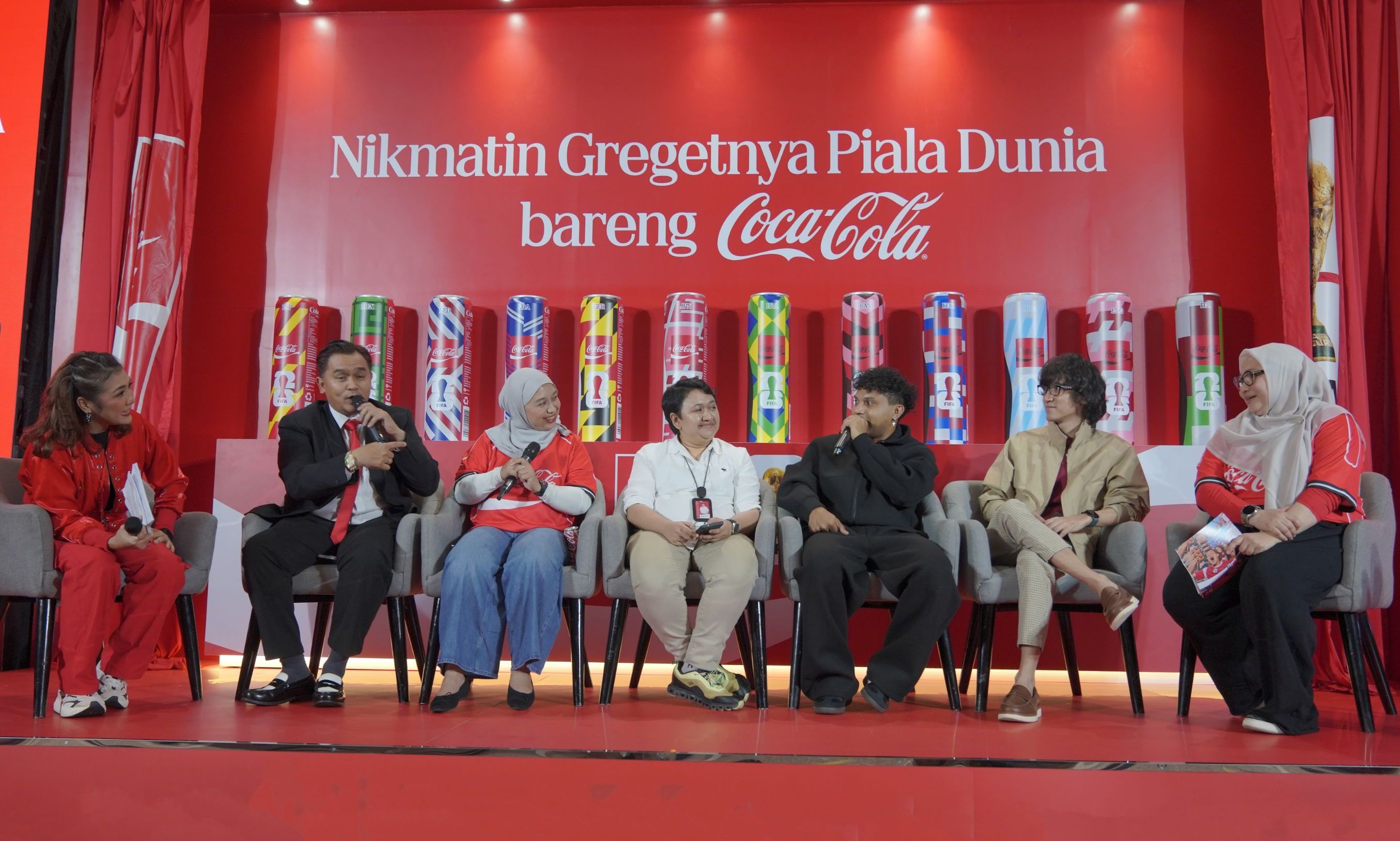 Coca-Cola Indonesia Hadirkan Semarak Piala Dunia 2026 Lewat Kemasan Edisi Khusus <b>(Zaki Islami)</b>