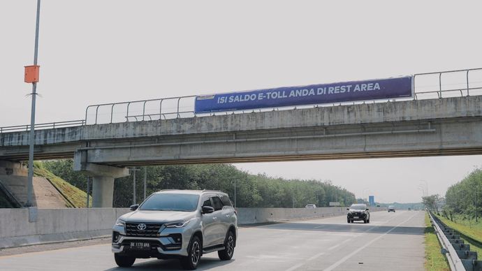 Jasamarga Nusantara Tollroad Regional Division (JNT/Regional Nusantara) memperkirakan akan terjadi peningkatan volume lalin di tiga ruas tol pada libur panjang Isra Miraj Nabi Muhammad SAW dan Imlek/Ist