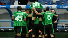 Genoa meraih kemenangan perdana secara dramatis di Liga Italia setelah menundukkan Sassuolo dengan skor tipis 2-1 pada pekan ke-10 di Stadion Mapei, Selasa dini hari tadi, 4 November 2025.