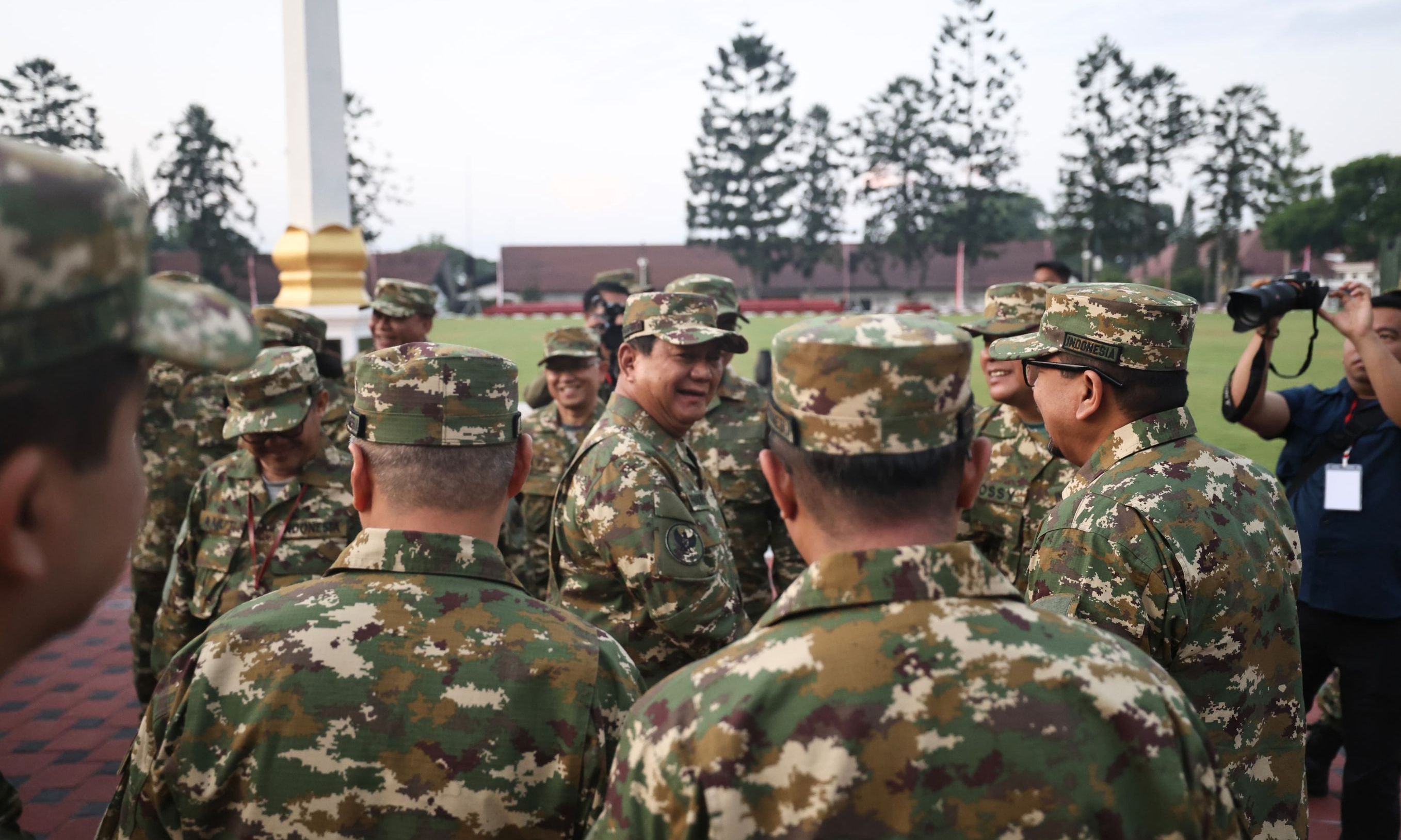 Prabowo Ajak Para Anggota Kabinet Olahraga dan Latihan Baris Berbaris <b>(Istimewa)</b>