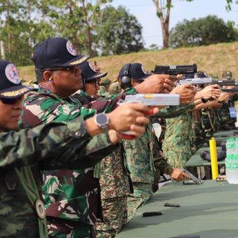 Wakasad Ikut Lomba Tembak Pistol Eksekutif Bareng Pejabat Militer Negara AARM