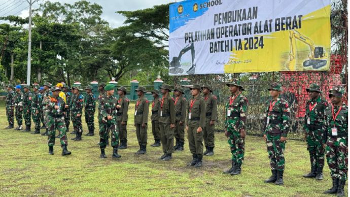 Dukung Program Ketahanan Pangan, UT School Berikan Pelatihan Alat Berat di Merauke <b>(Istimewa)</b>